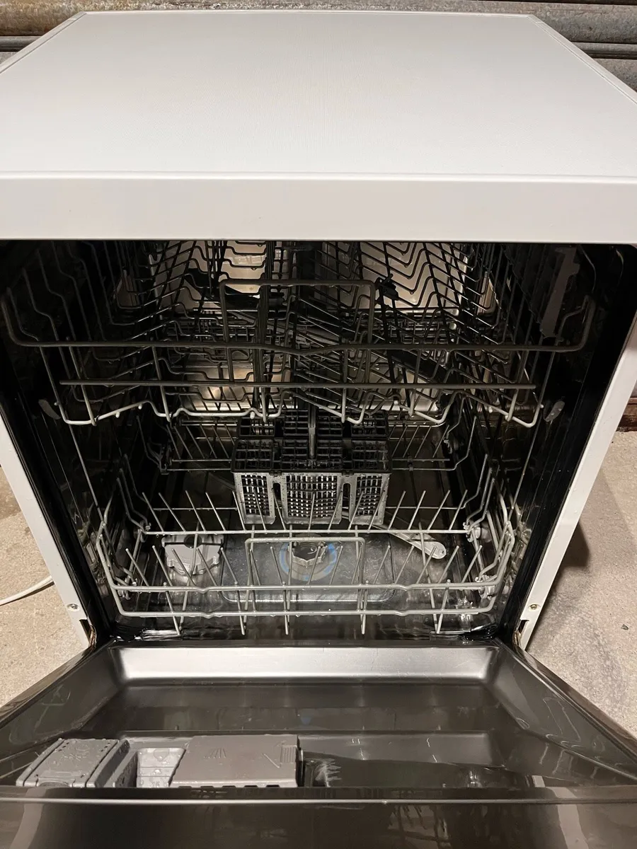 Bosch dishwasher - Image 2