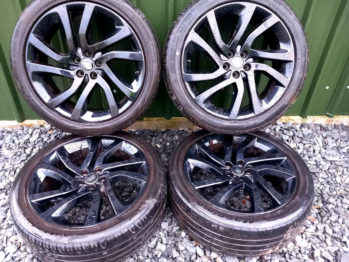 ■ 5x108 Alloys 20s in Excellent Condition ■ - Image 2