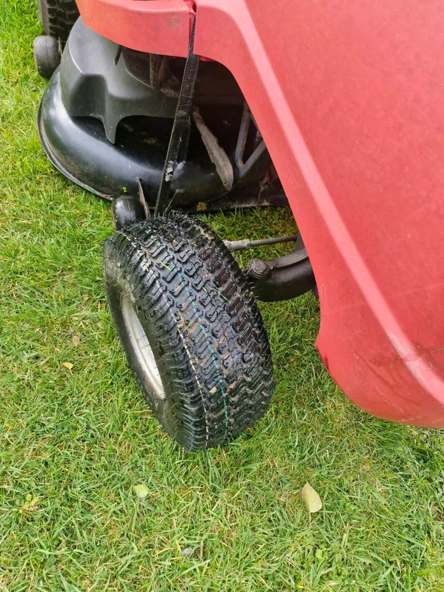 Honda ride on mower Delivery available - Image 3