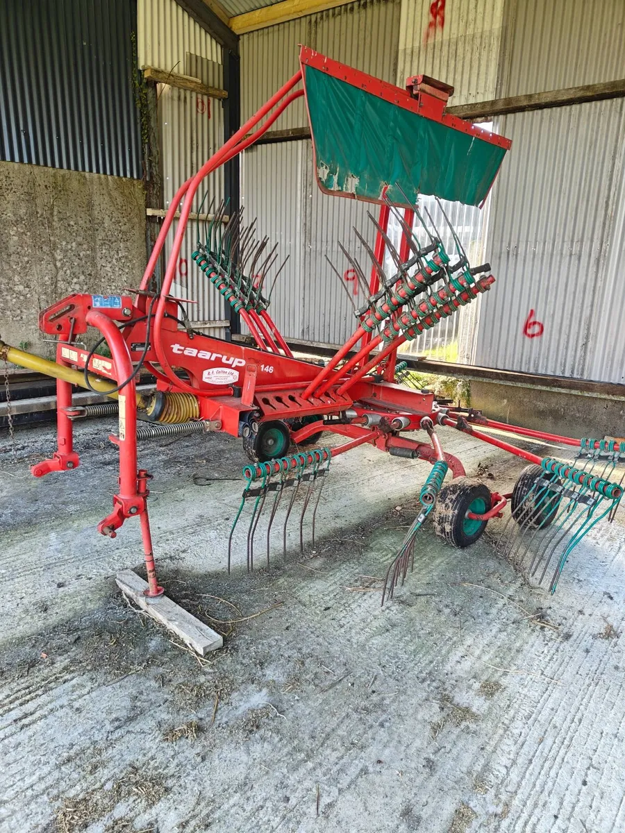 Kverneland Rake - Image 1