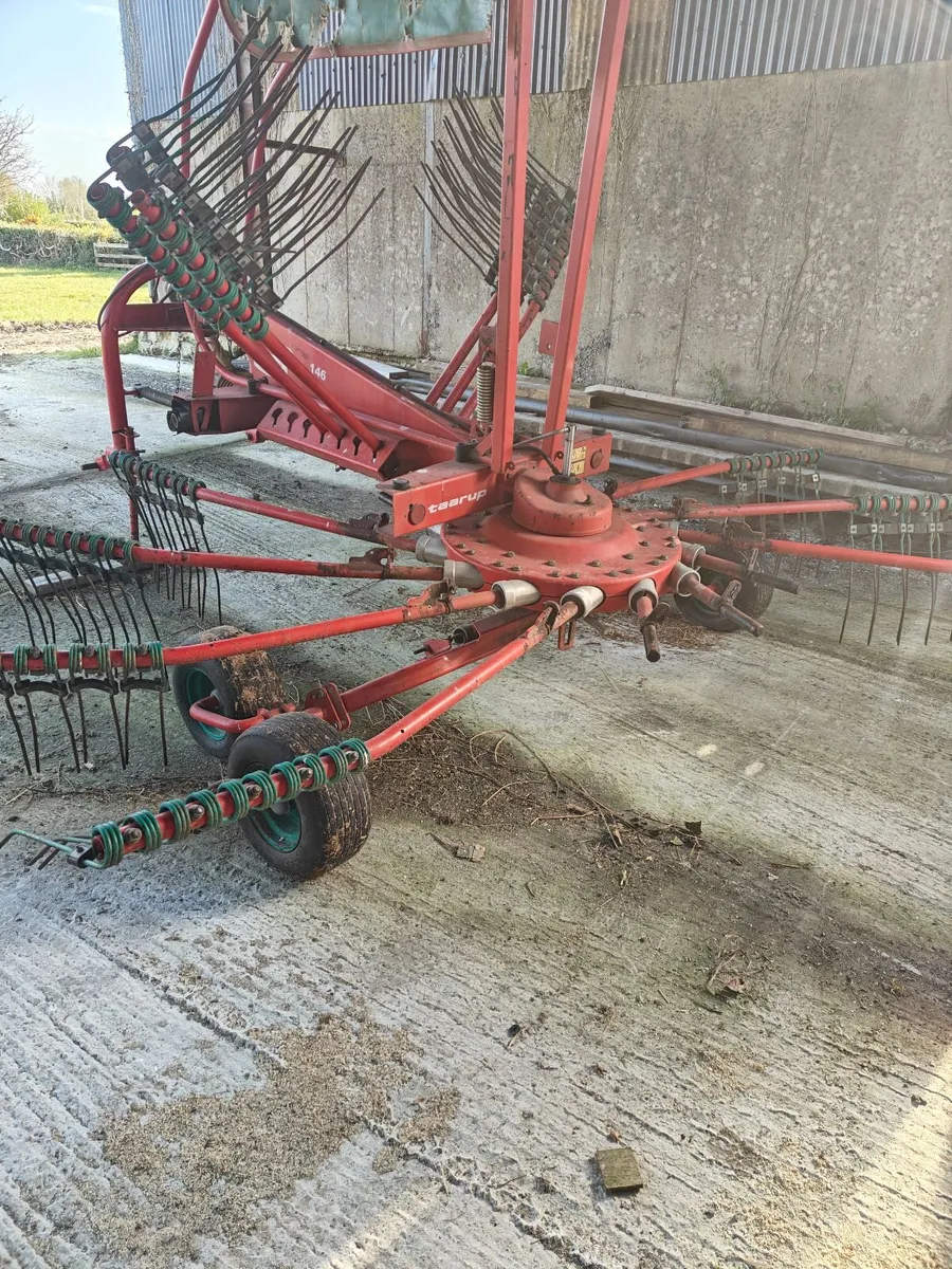 Kverneland Rake - Image 2