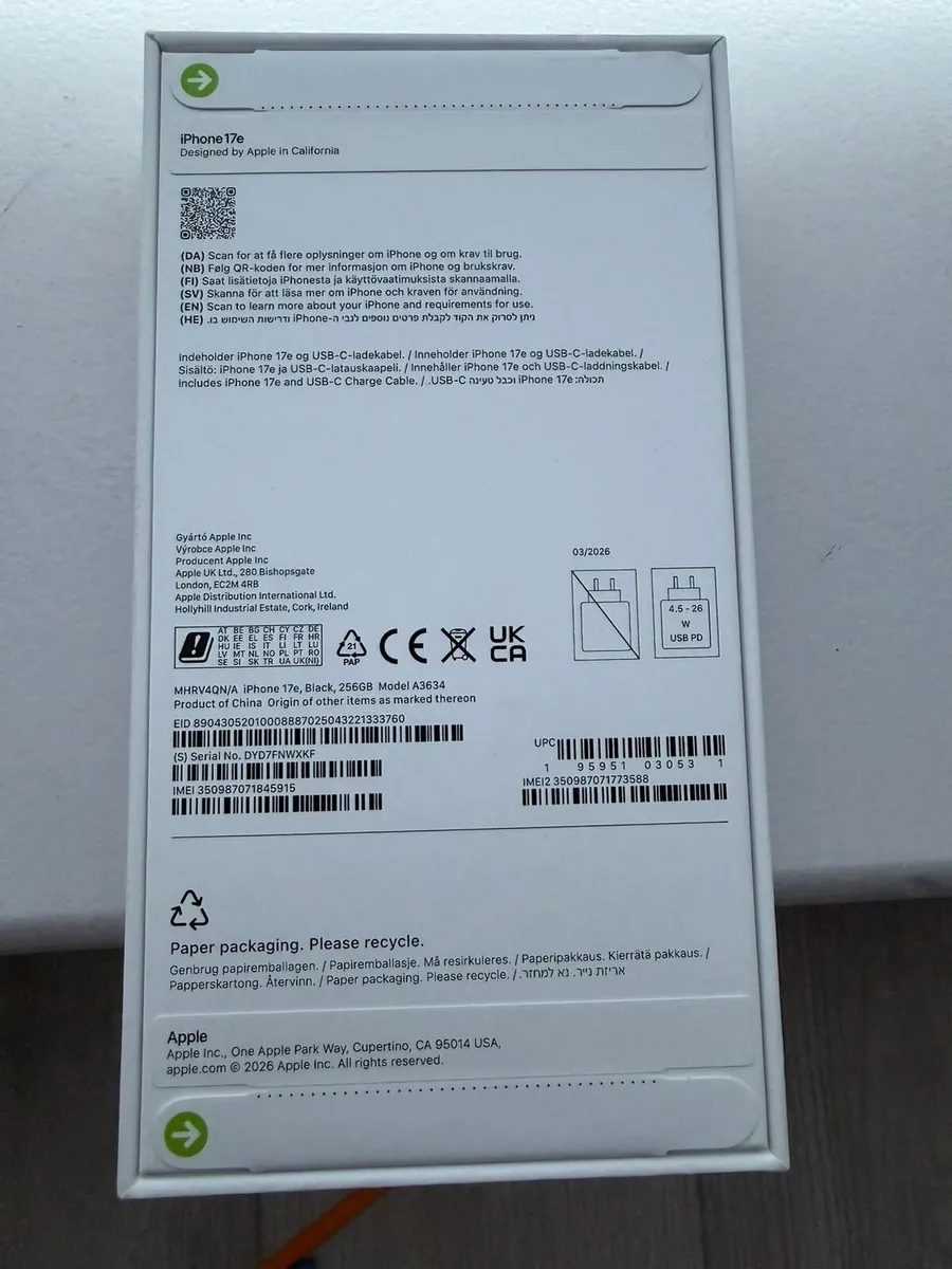 iPhone 17e / Black/ 256Gb - Image 2