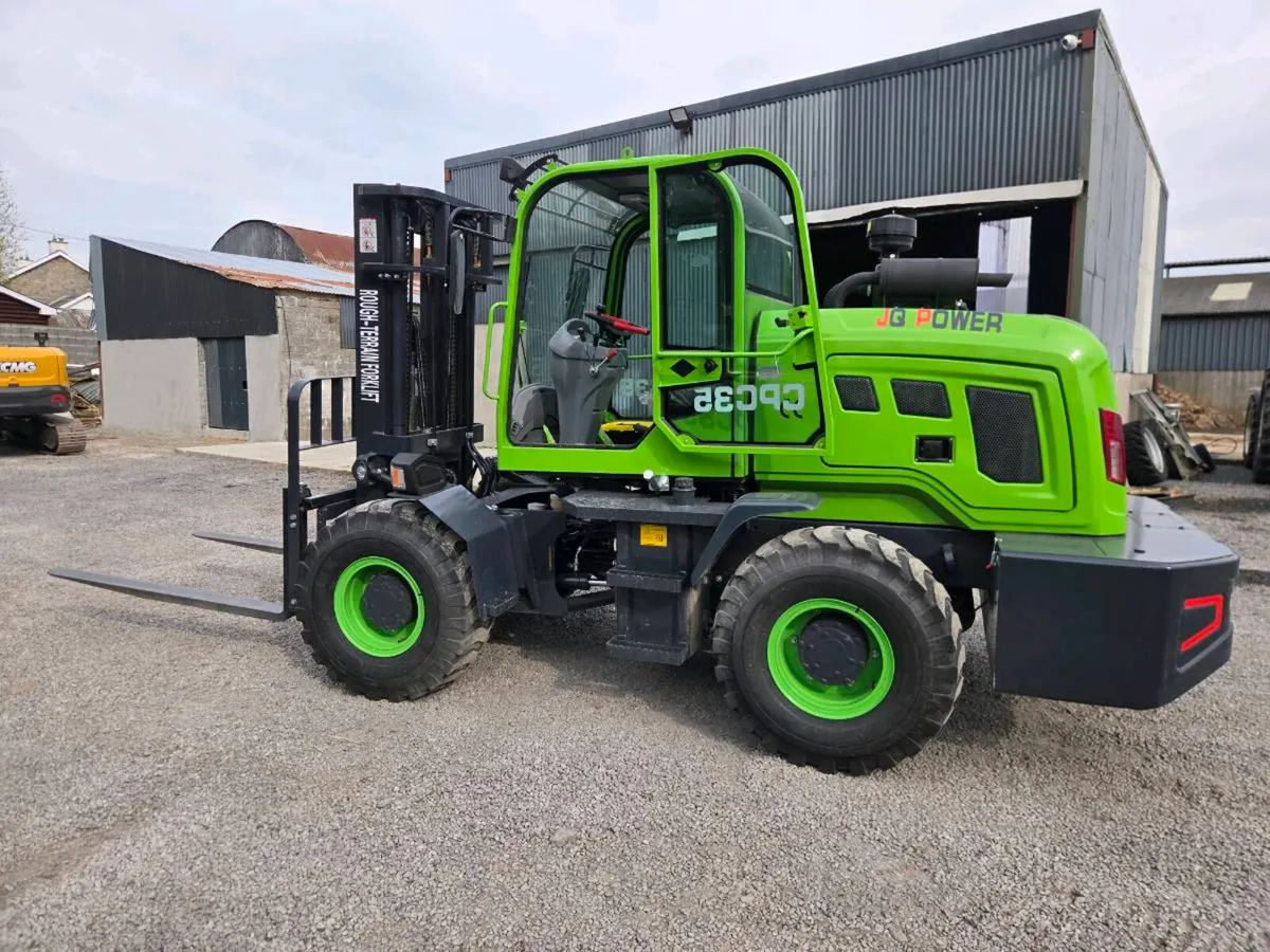 Haihong 4x4 forklift - Image 3