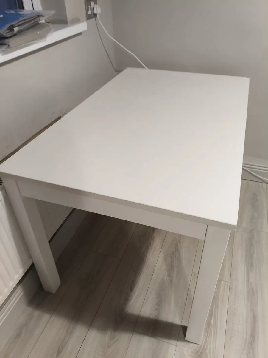 Dinning table - Image 4