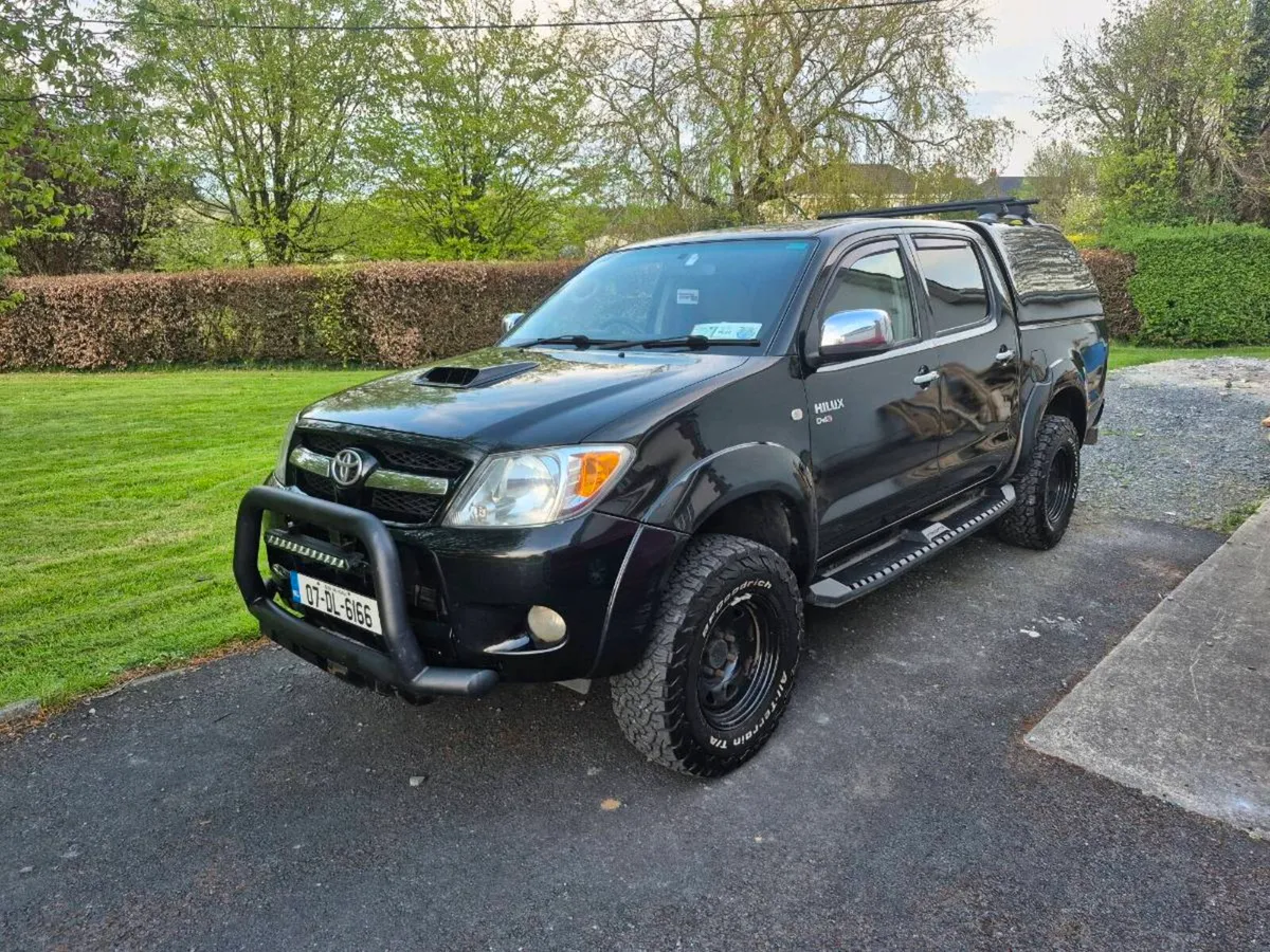 Toyota hilux - Image 1