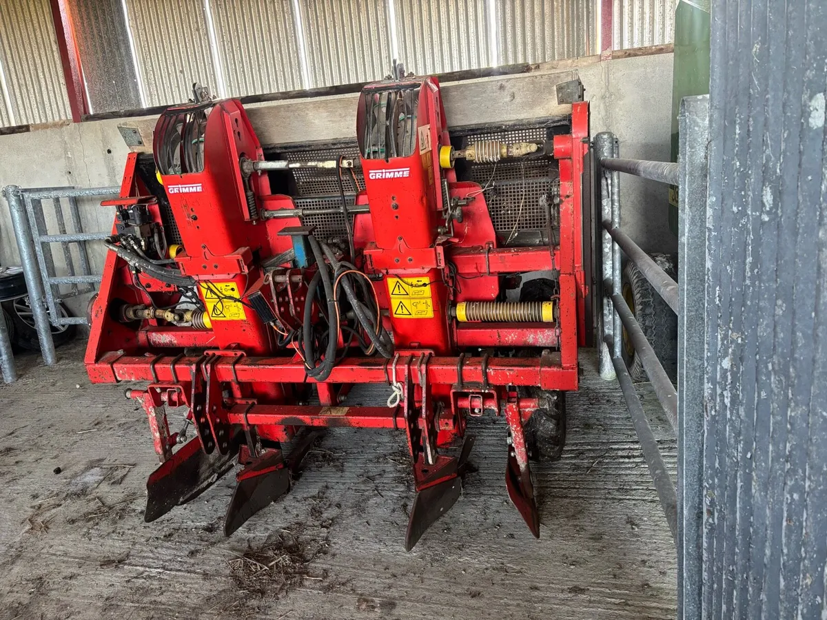 Grimme potato planter - Image 1