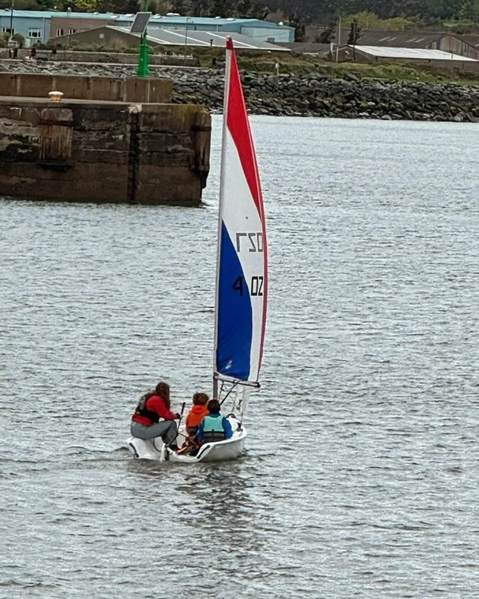 Topaz Dinghy Excellent Condition - Image 3