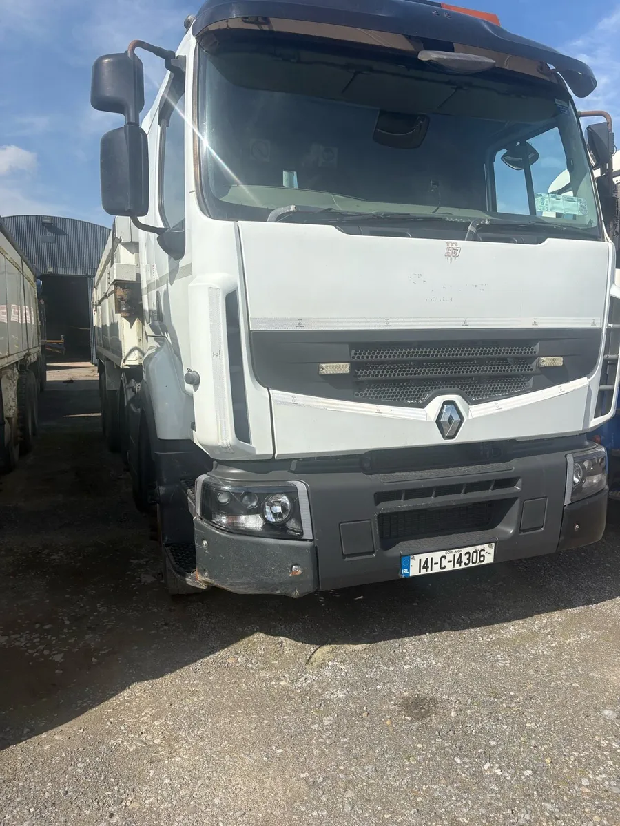 Renault premium tipper +man mixer - Image 2