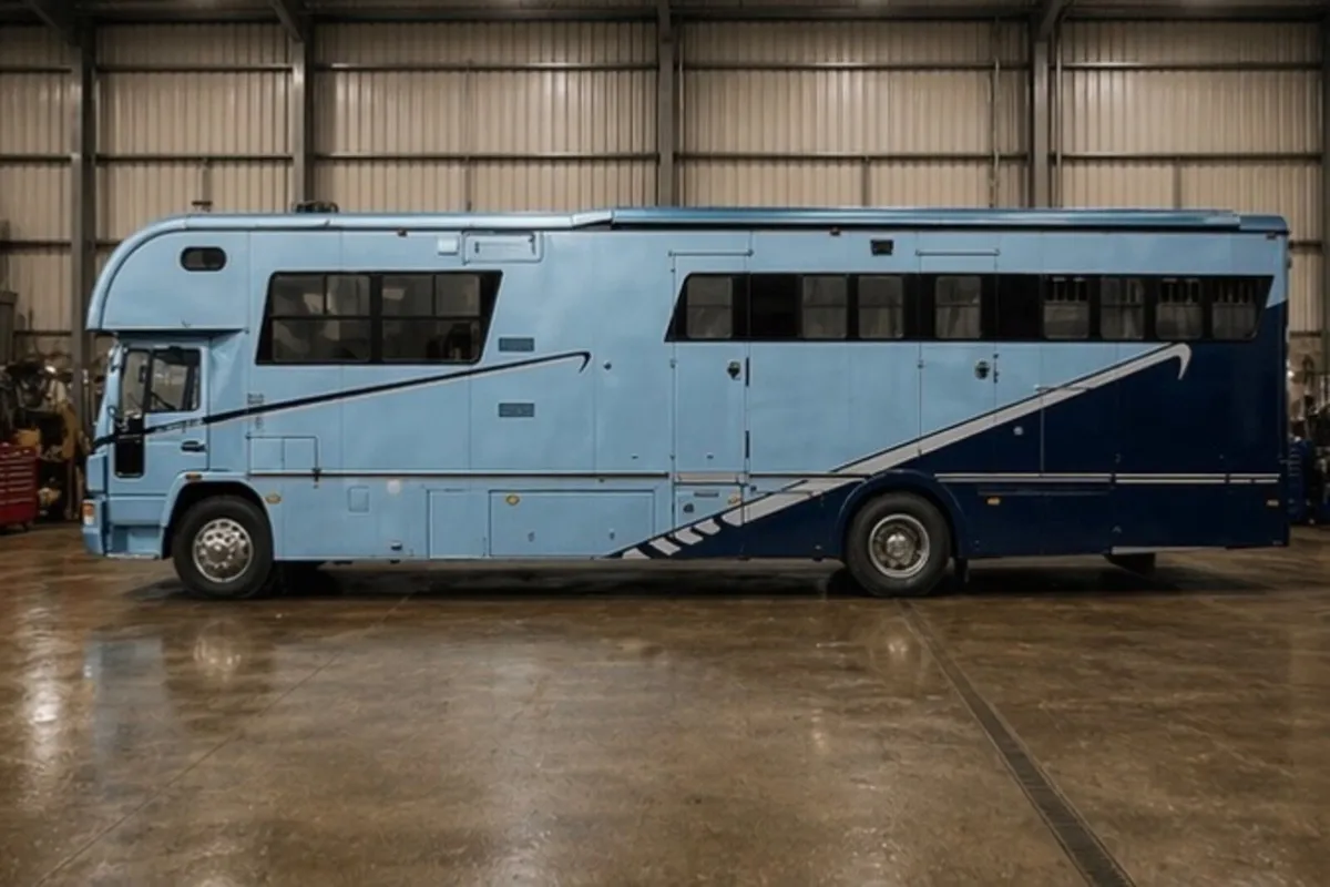 Horsebox 17T - Image 3