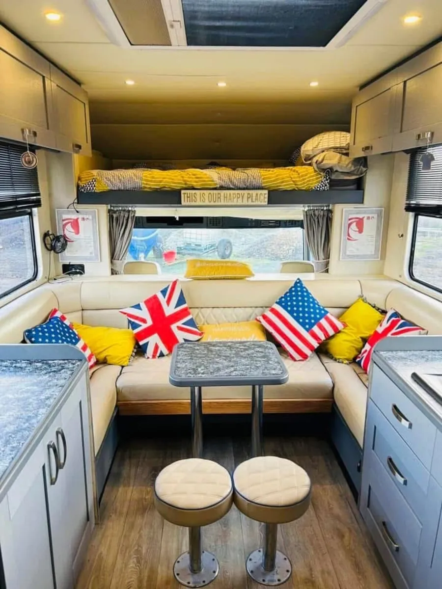 Horsebox 17T - Image 4