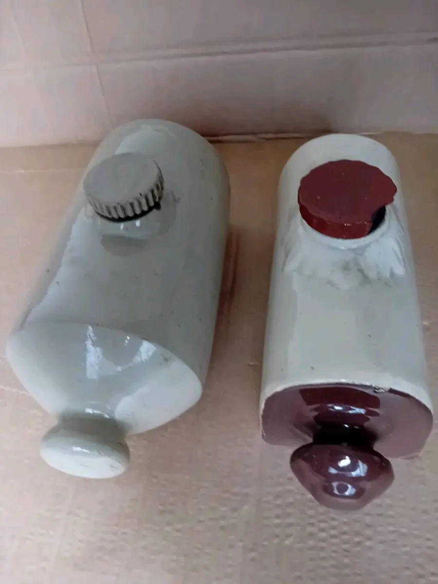 Old bottles - Image 2