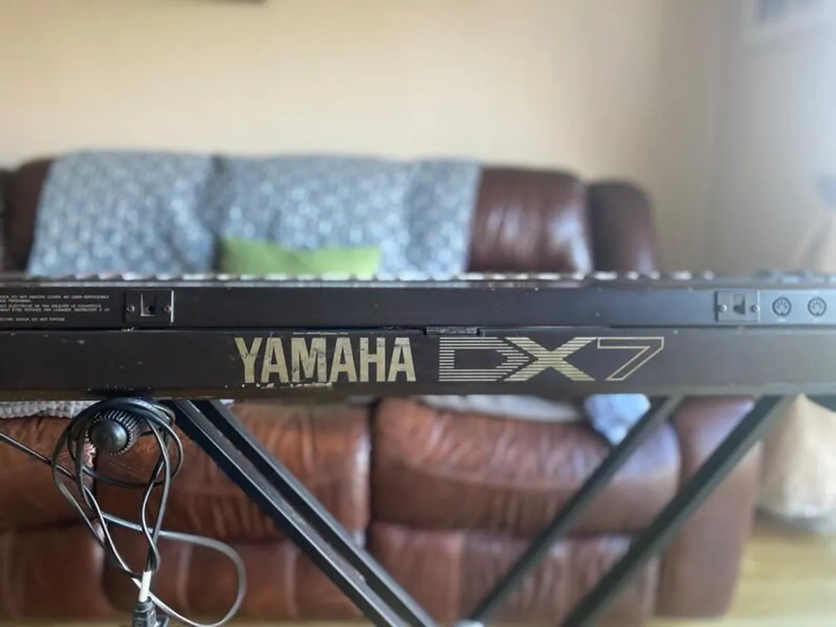 Price Drop Yamaha Dx7 Mk 1 - Image 4