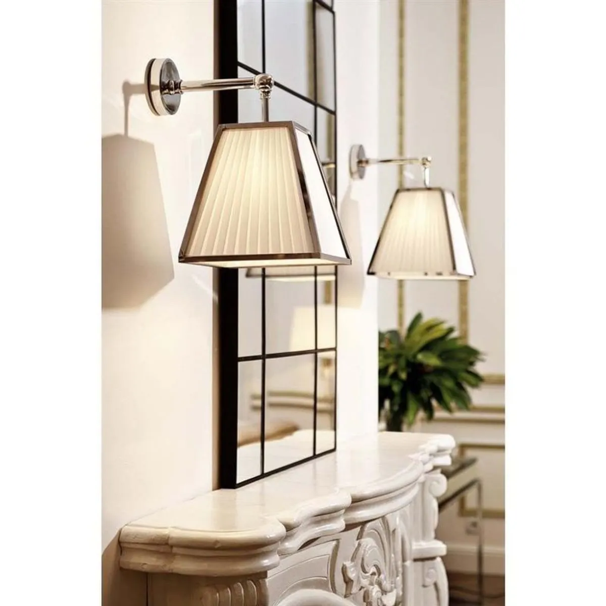 Eichholtz wall light pair - Image 1