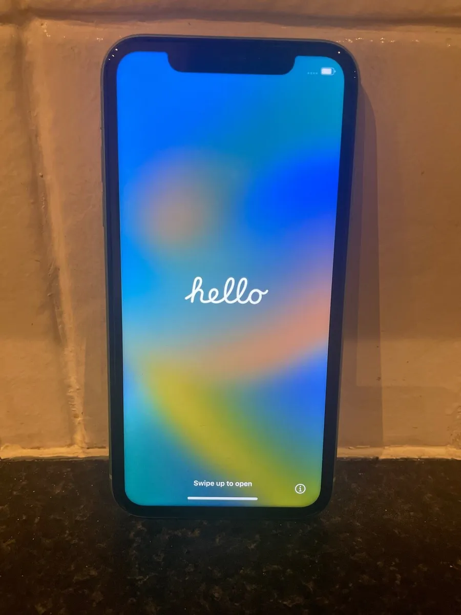 iPhone 11 64gb unlocked - Image 2