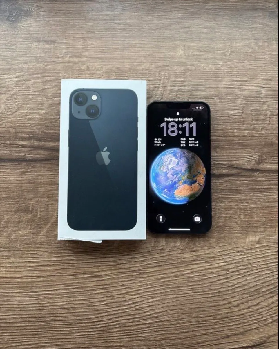 iPhone 13 - Image 1