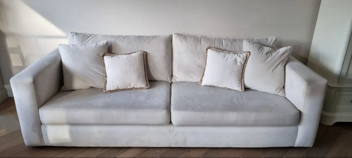 Large Couch - Image 1