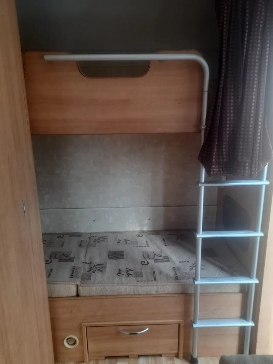 6 berth ace jubilee caravan - Image 3