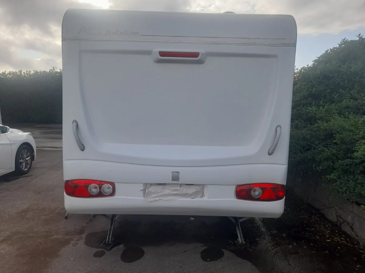6 berth ace jubilee caravan - Image 1