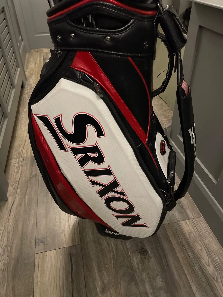 Srixon tour bag - Image 1