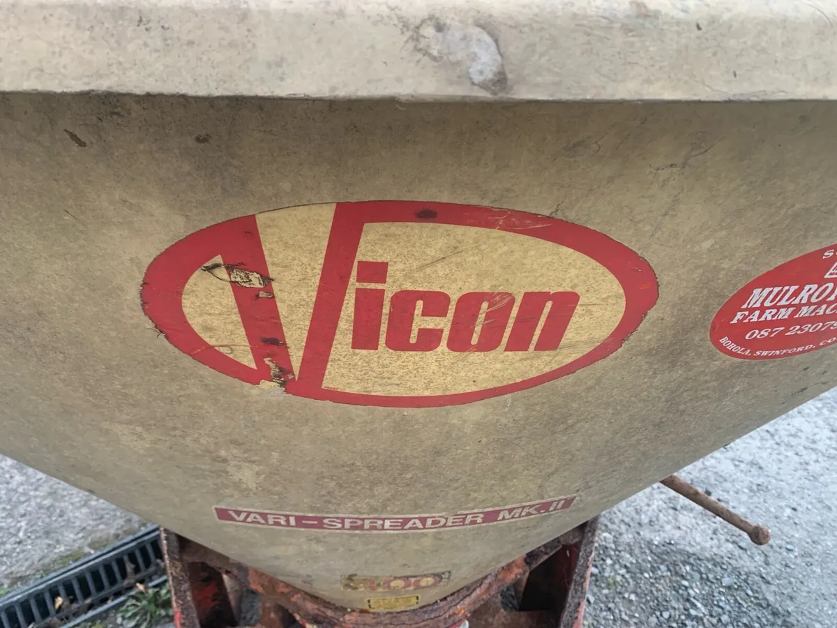 Vicon minute shaker - Image 1