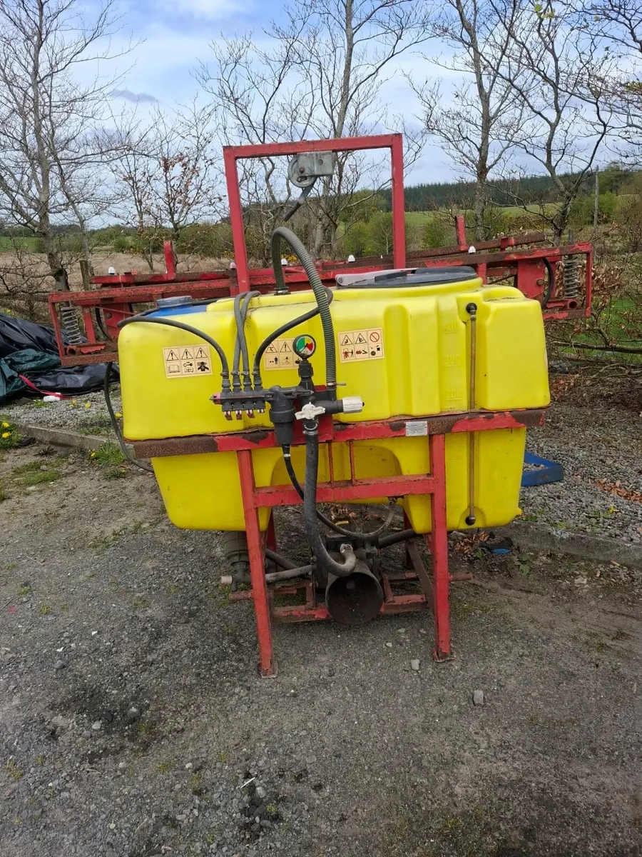 sprayer - Image 1