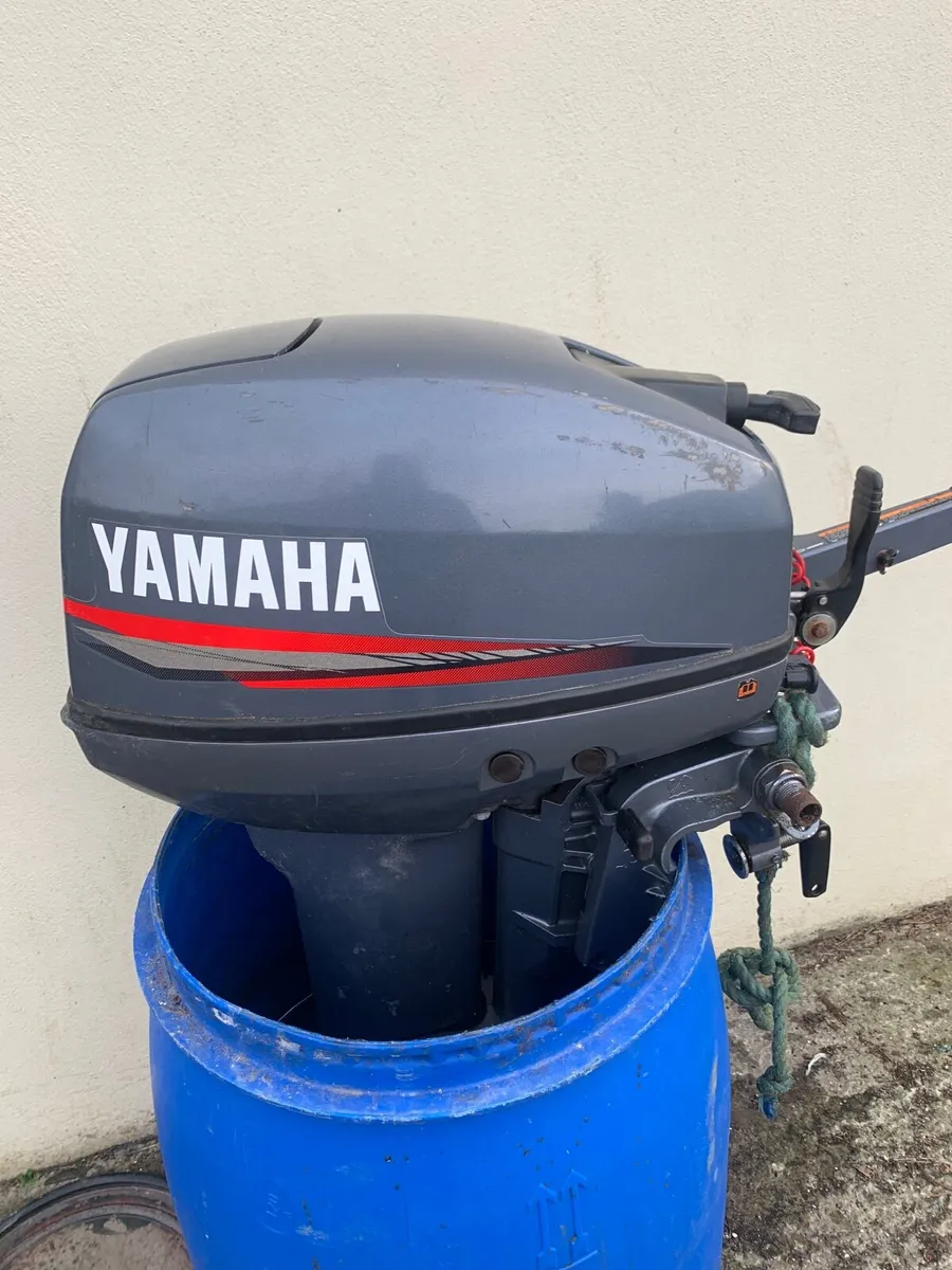Yamaha 15 hp Boat engine - Image 1