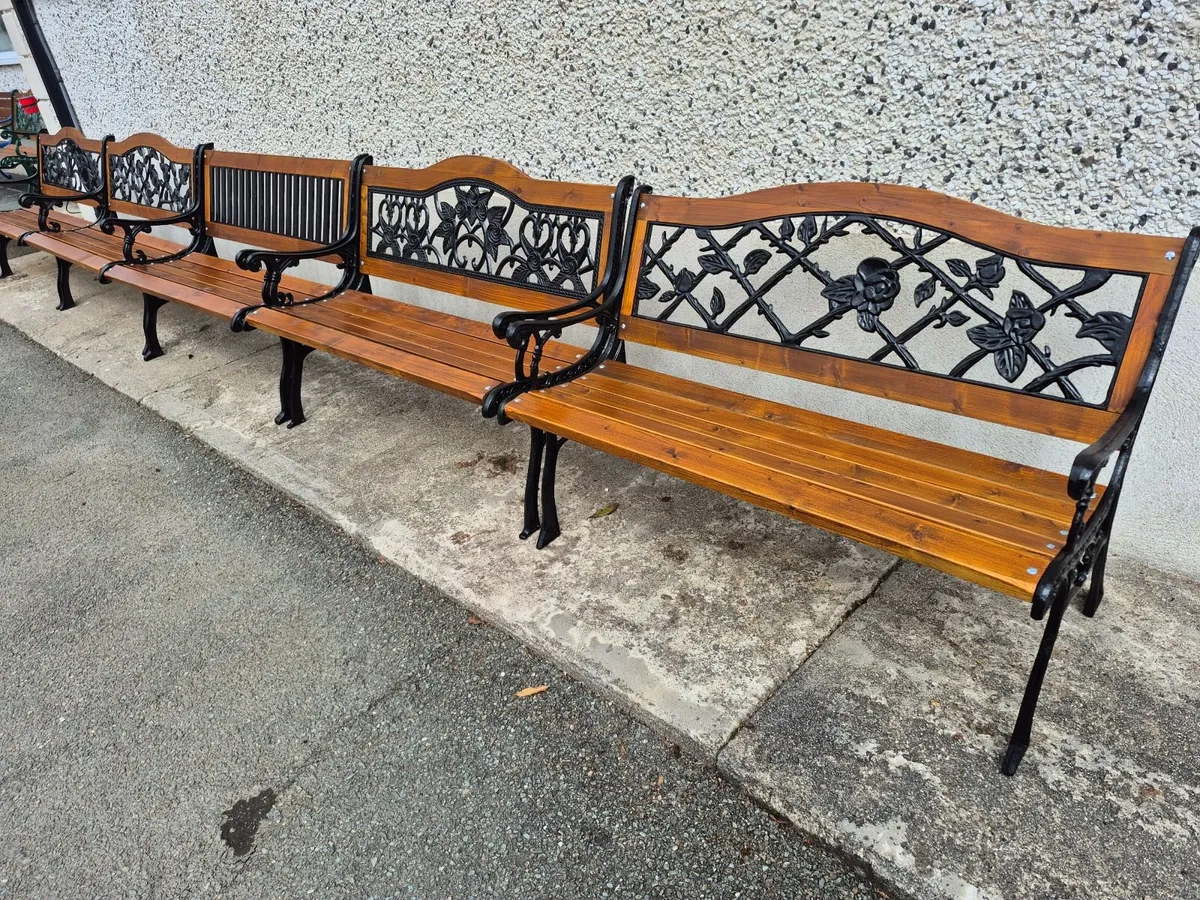Garden benches (18)