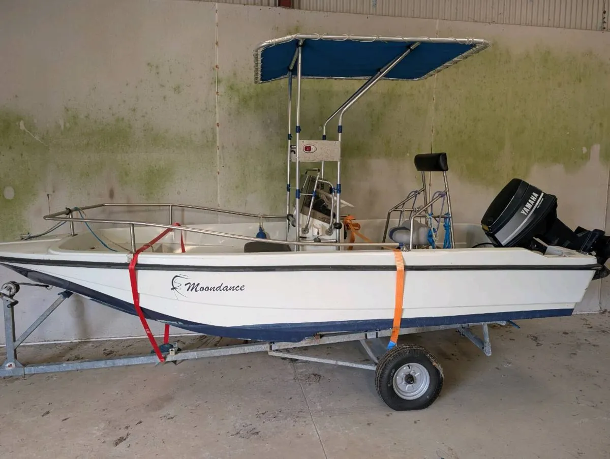 Dory Sportsman 15 - 60 HP 2 Stroke - Image 1