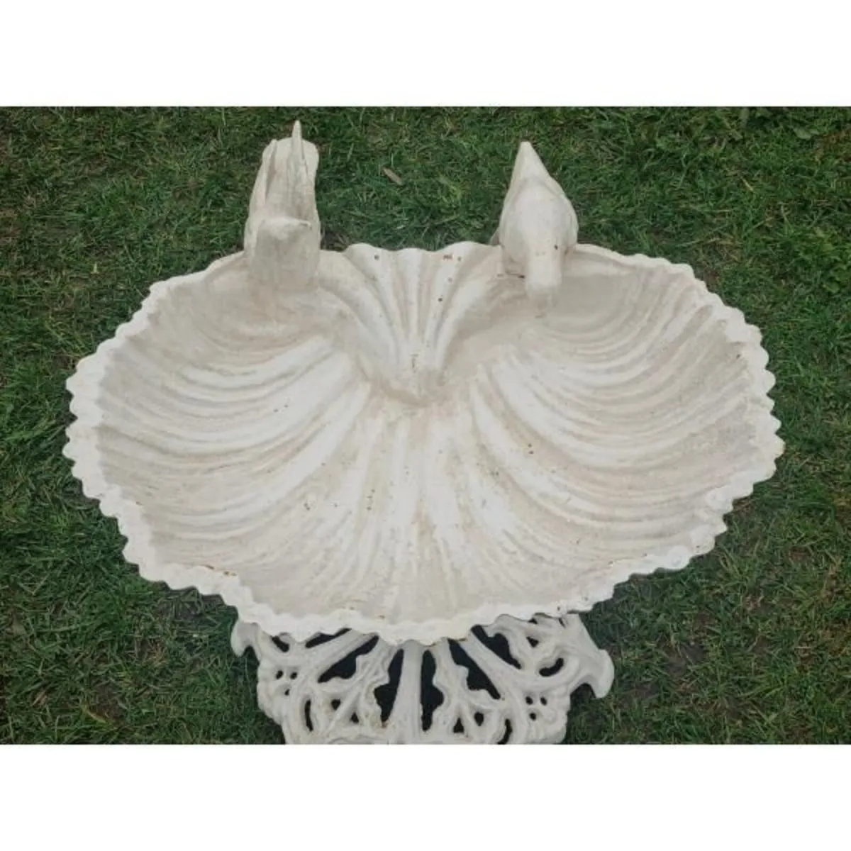 Cast Iron Bird Bath – Medium – H34 - Image 2