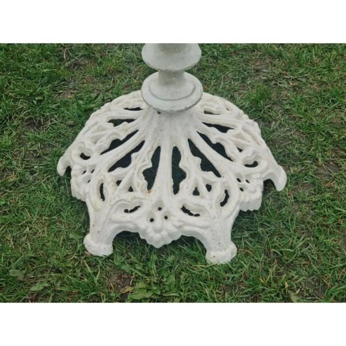 Cast Iron Bird Bath – Medium – H34 - Image 3