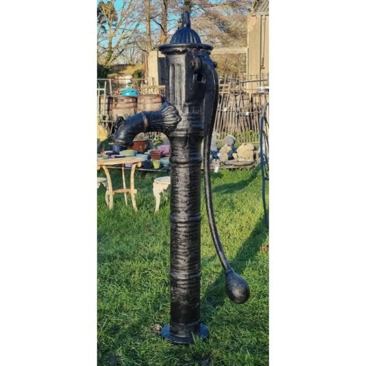 Cast Iron Pump Large Black H363 - Image 1