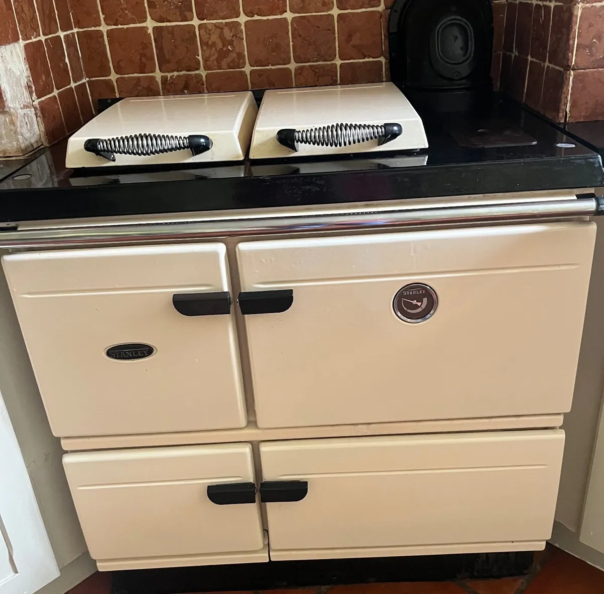 Stanley twin series100k oil cooker - Image 1