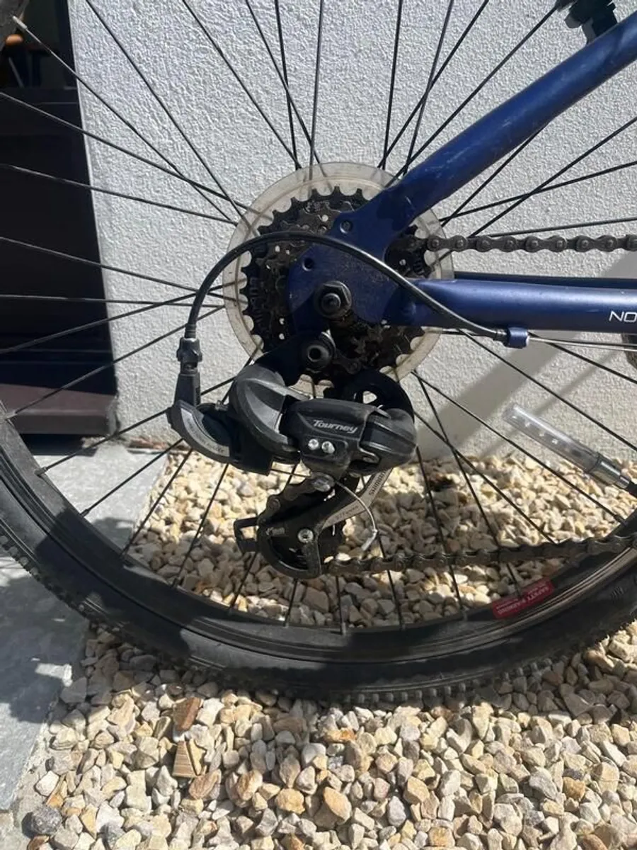 Boys bike - 24 inch wheels - Image 2