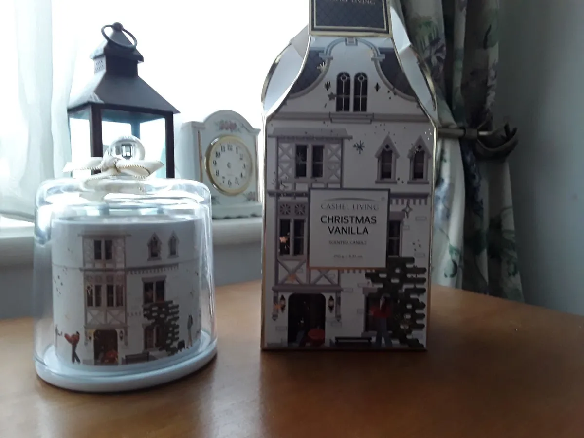 Lovely unwanted gift scented vanilla candle - Image 4