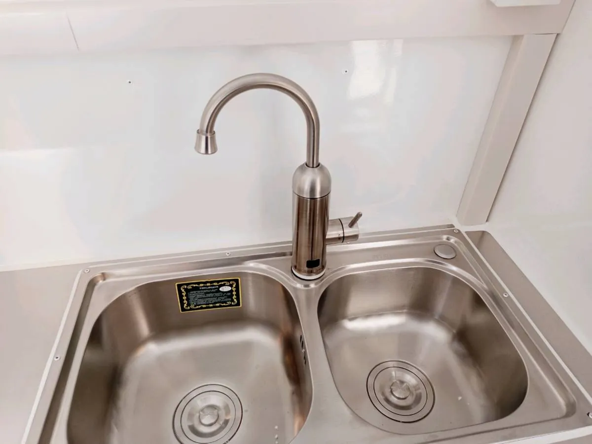 Food trailer - Image 2