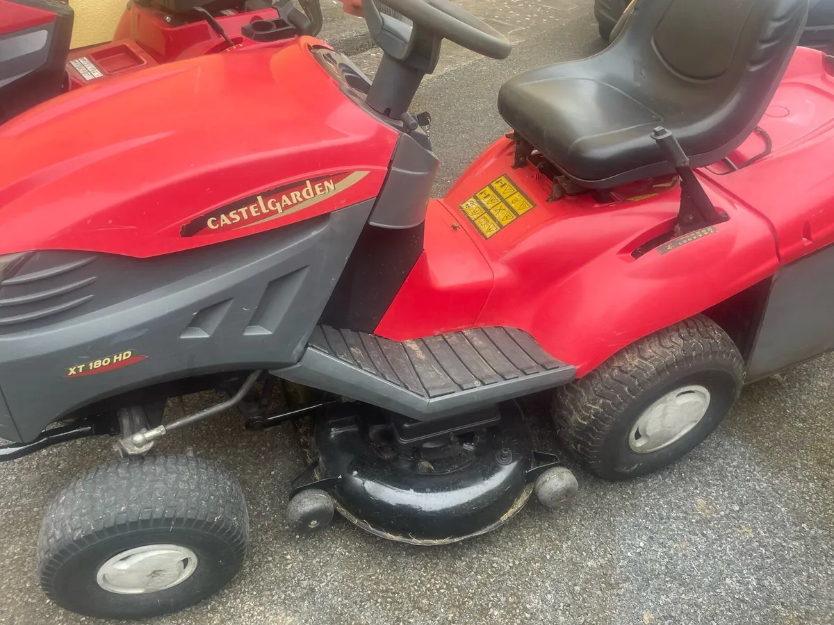 Castle garden ride on - Image 2