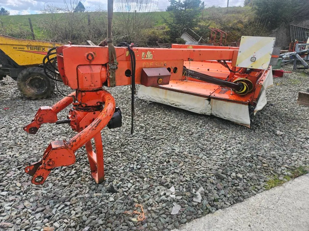 Kuhn 8ft mower - Image 2