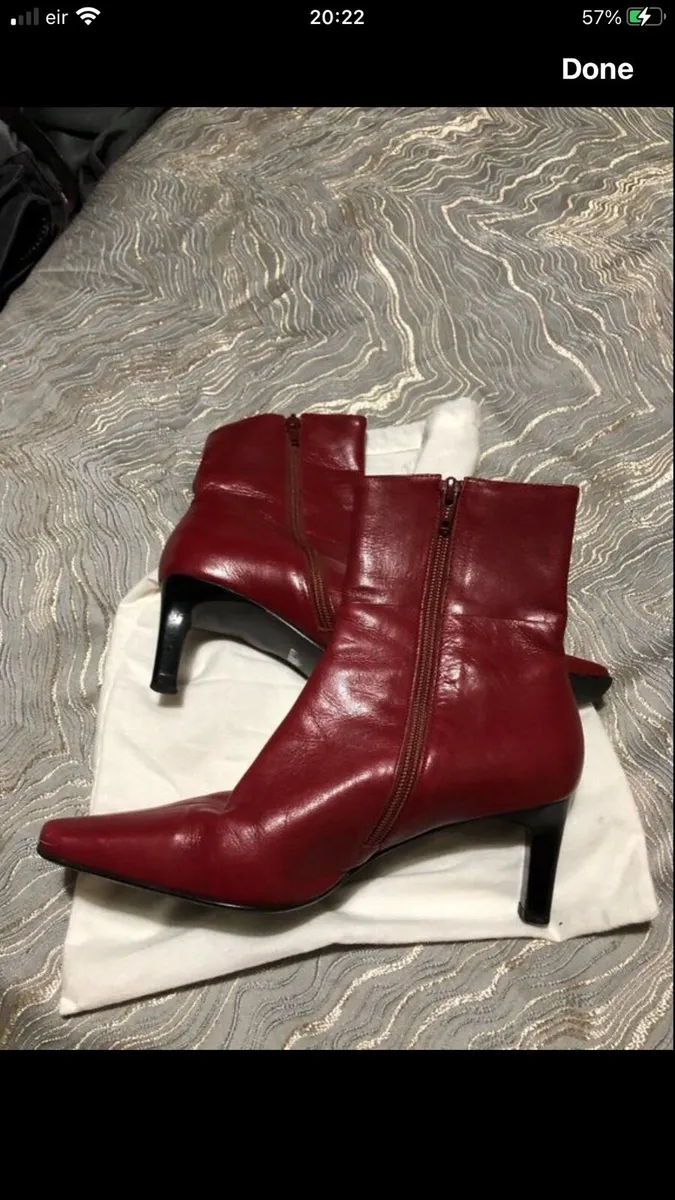 Ladies leather boots size 5 €15 - Image 3
