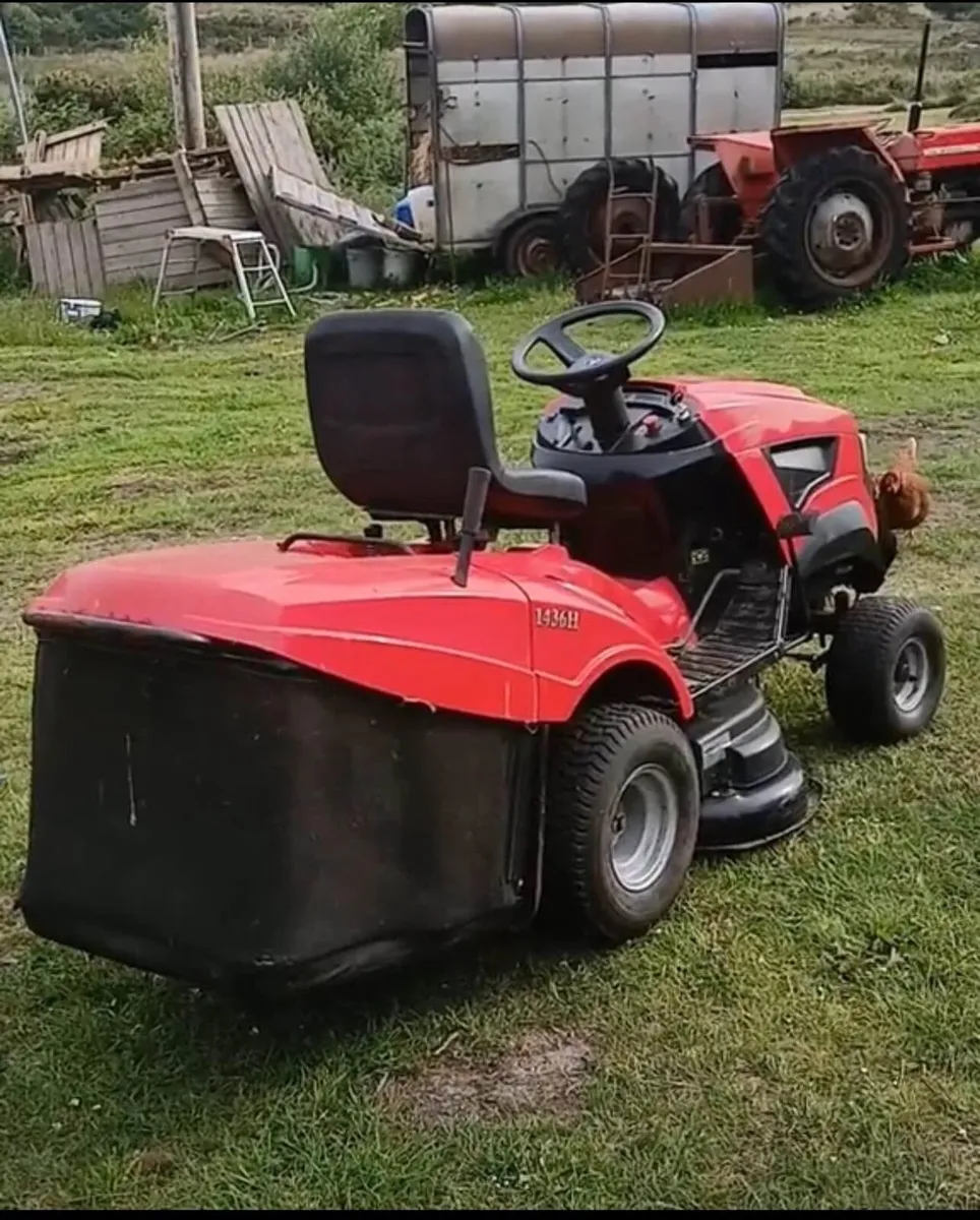 mountfield lawnmower - Image 2