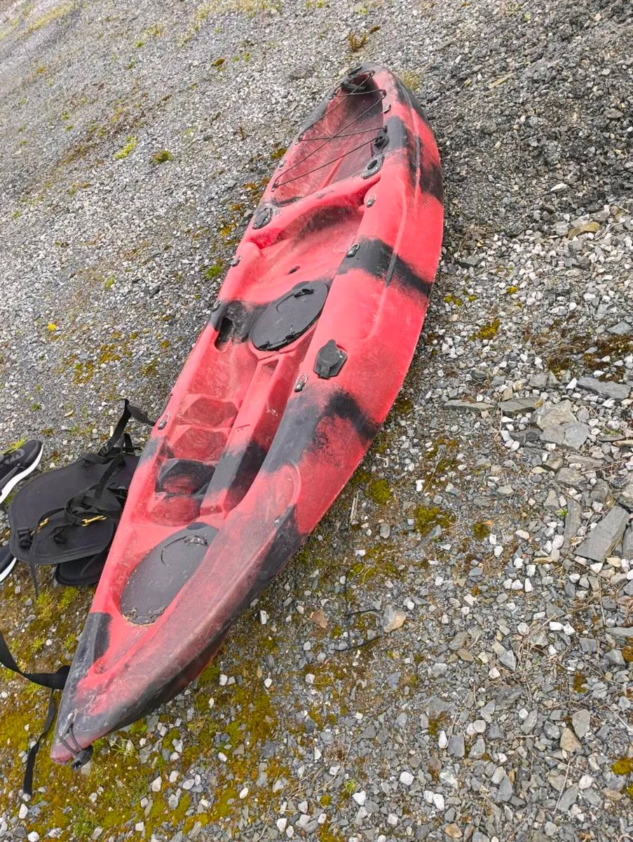 Kayak - Image 2