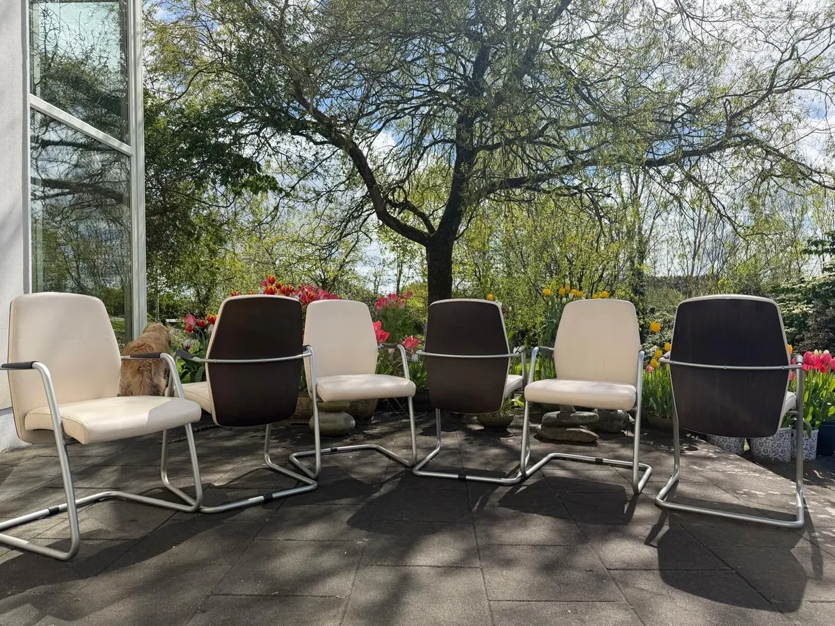 6 Leather Office/Boardroom/Dining Chairs - Image 2