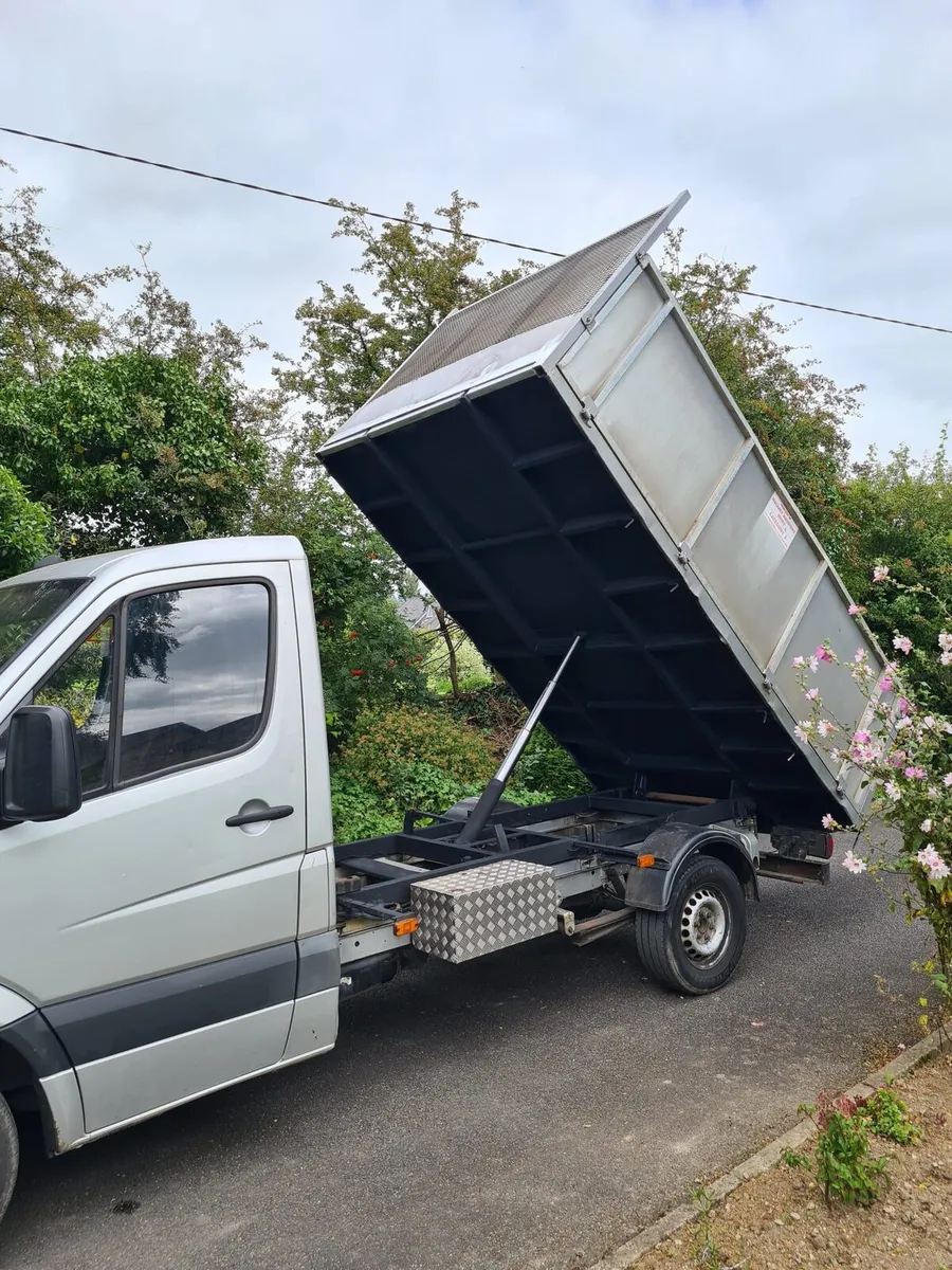 Truck body repairs and refurbishment - Image 1