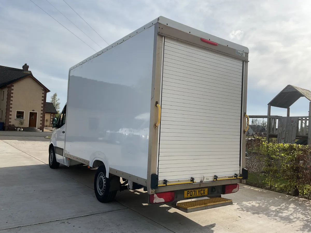 2021 Sprinter Luton - Image 3