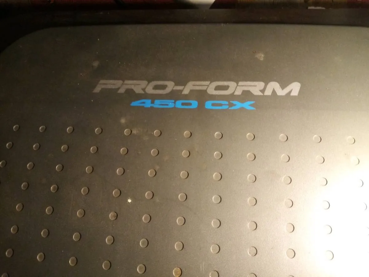 Treadmill 290€ as new - Image 2