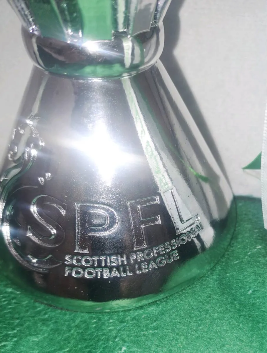 Scottish Premier League Trophy,Celtic FC - Image 3