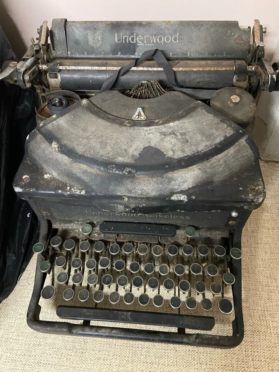 Typewriter - Image 2