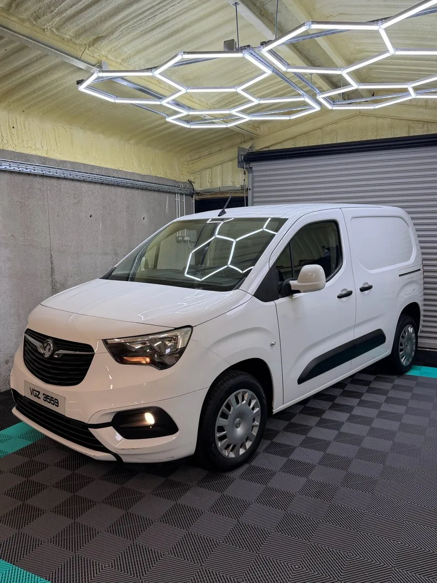 2021 VAUXHALL COMBO 1.5 NO VAT - Image 1