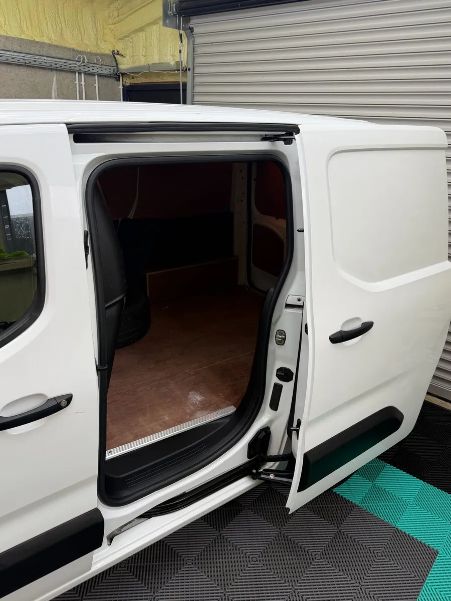 2021 VAUXHALL COMBO 1.5 NO VAT - Image 3
