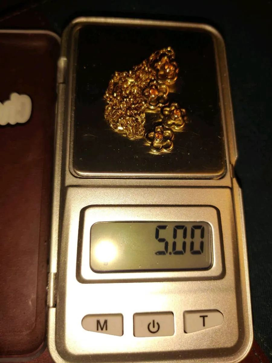FLOWER POWER BELCHER, 9CT THICK Gold 5g Necklace ! - Image 2