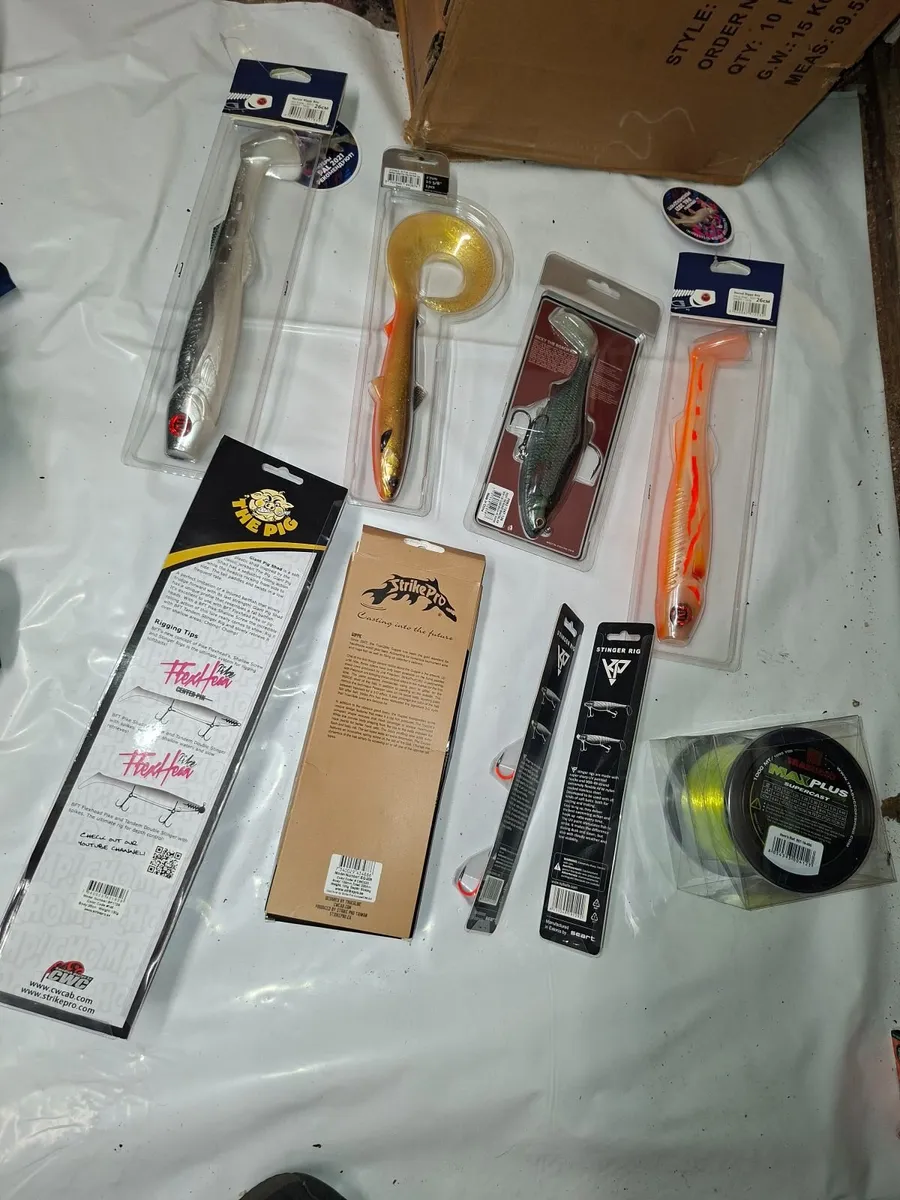 Fishing tack - Image 1